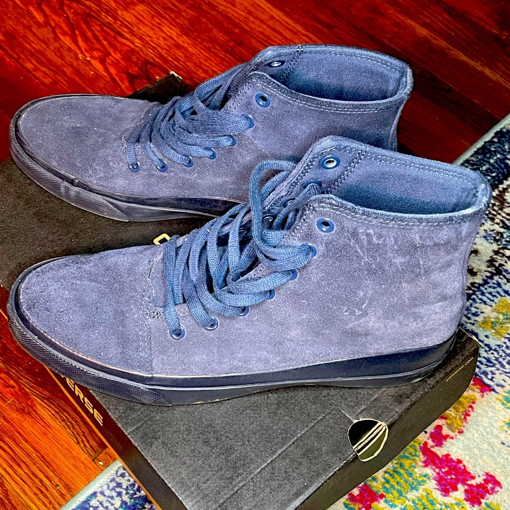Men’s Suede Converse size 10